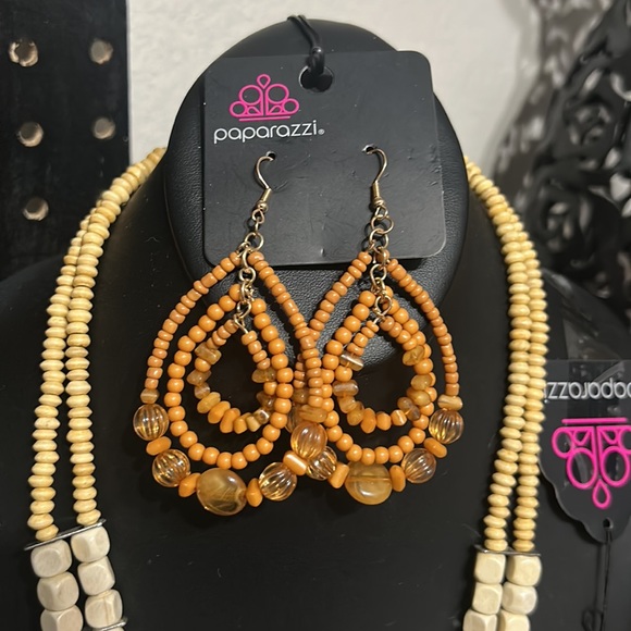 6 pc. Jewelry Set - Picture 2 of 6